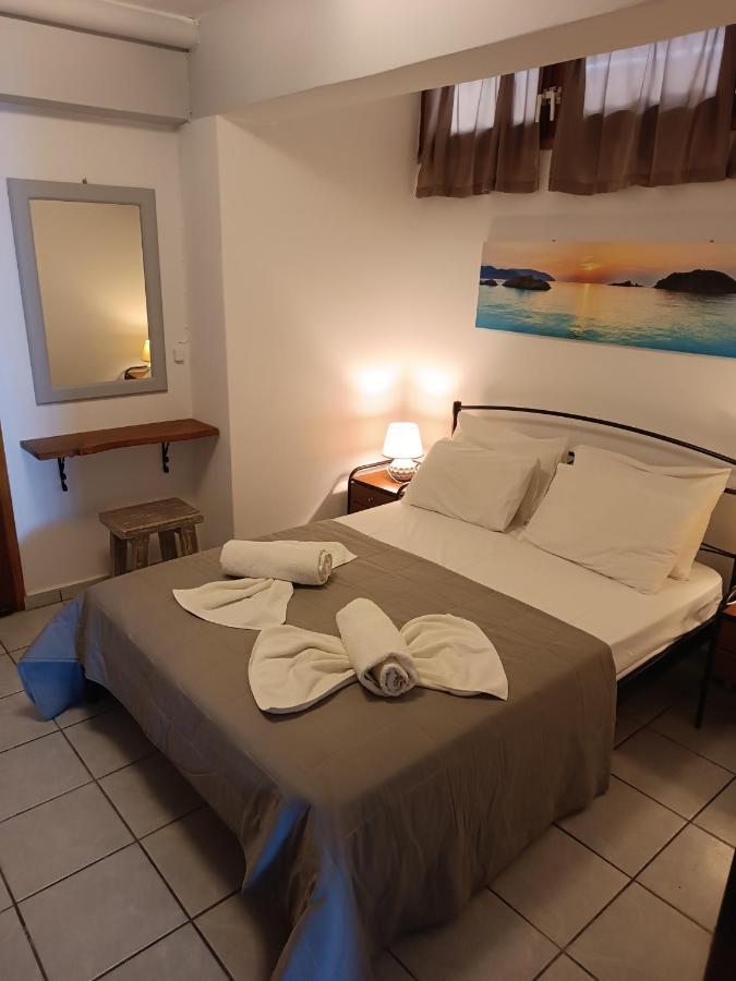 Voulias Αpartments Apartamento Kini Exterior foto